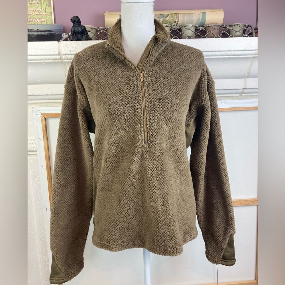 Vintage 1/4 zip textured jacket w/ quilted sides and cuffs oversized